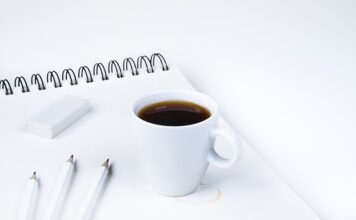 Co się stanie jeśli gumka spadnie z aparatu? Co się stanie jeśli gumka spadnie z aparatu?